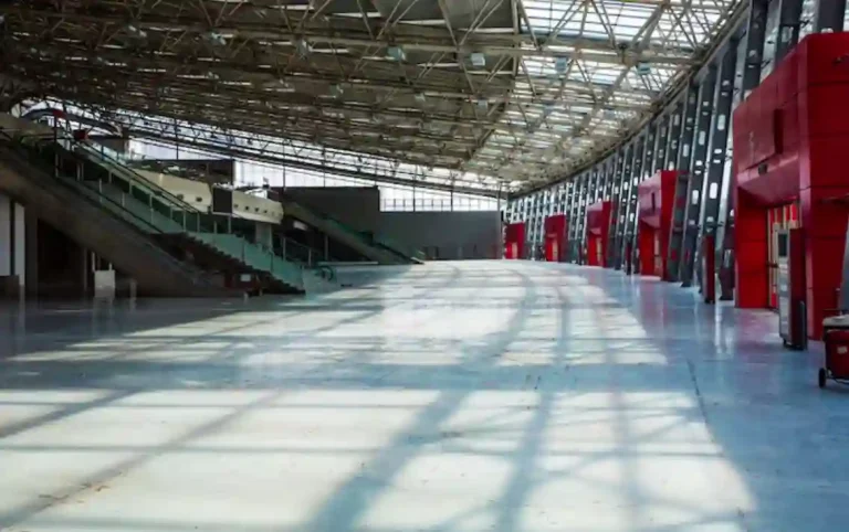 Strategic Tips to Enhance the Functionality and Appearance of Your Business Property